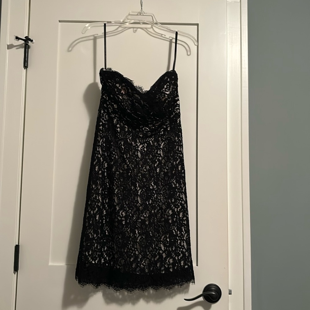 Black and cream strapless dress